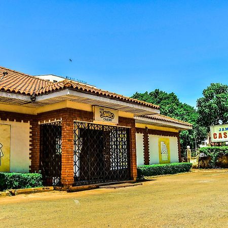 Wagon Wheel Hotel Eldoret Bagian luar foto